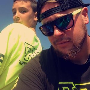 Meet your Posher, Travis